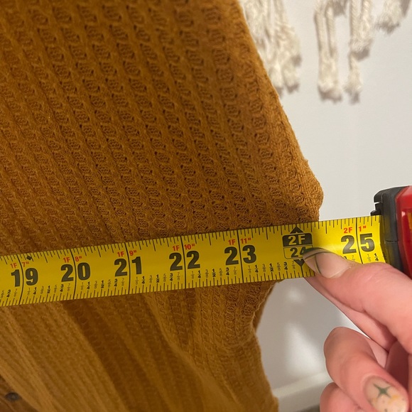 Forever 21 Oversized Button Down Top Size M - Picture 5 of 5